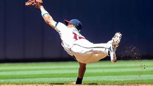 Andrelton Simmons was completely hosed in the GG awards in 2015. Photo via espn.go.com
